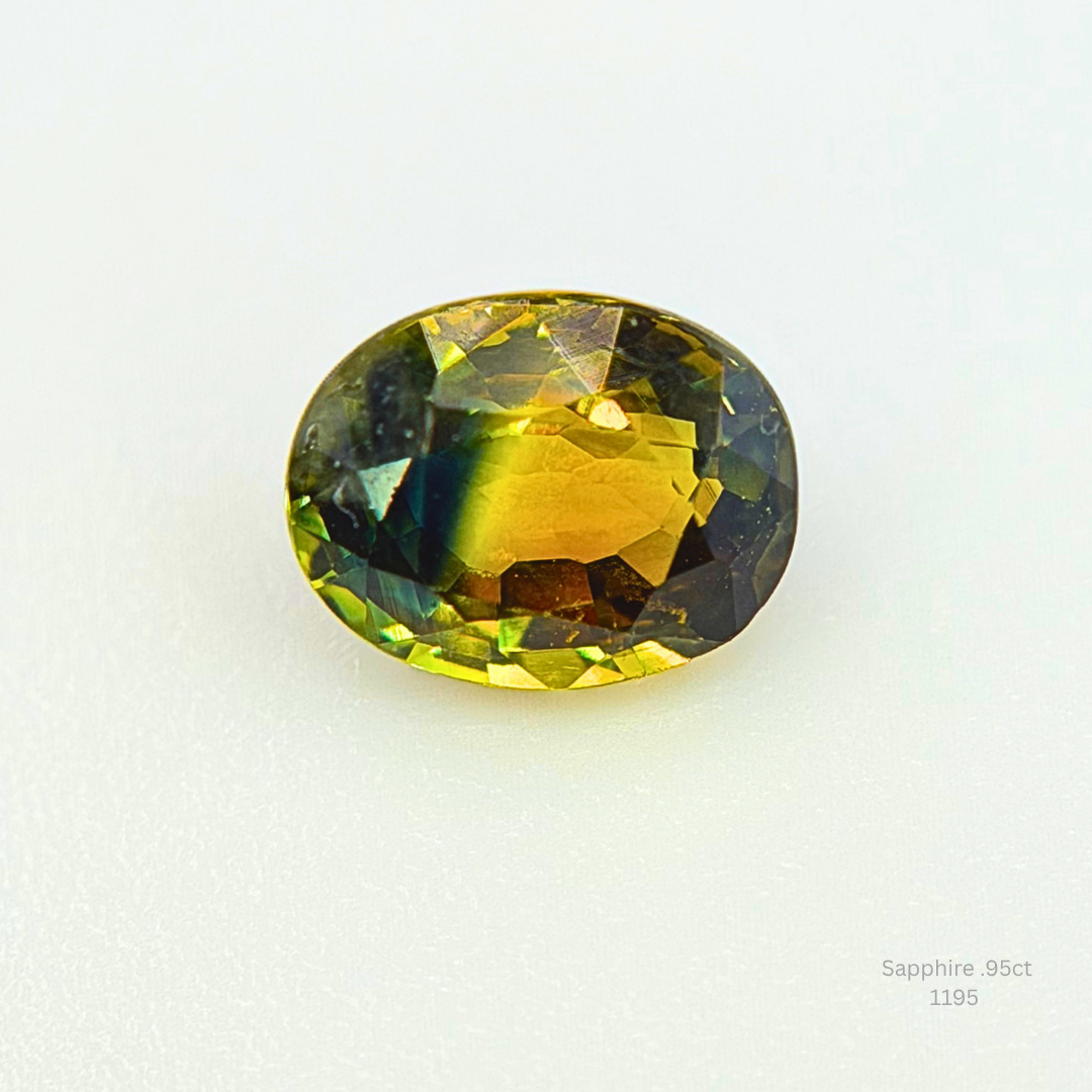 Natural 0.95 ct Parti Sapphire Oval Loose Gemstone