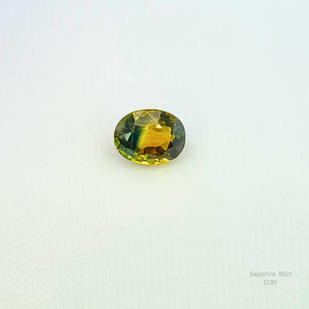 Natural 0.95 ct Parti Sapphire Oval Loose Gemstone