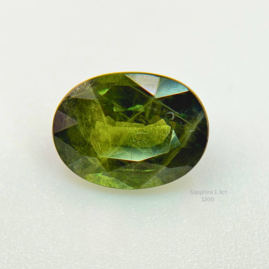 Natural Green Sapphire 1.30 Ct Oval Cut Loose Gemstone