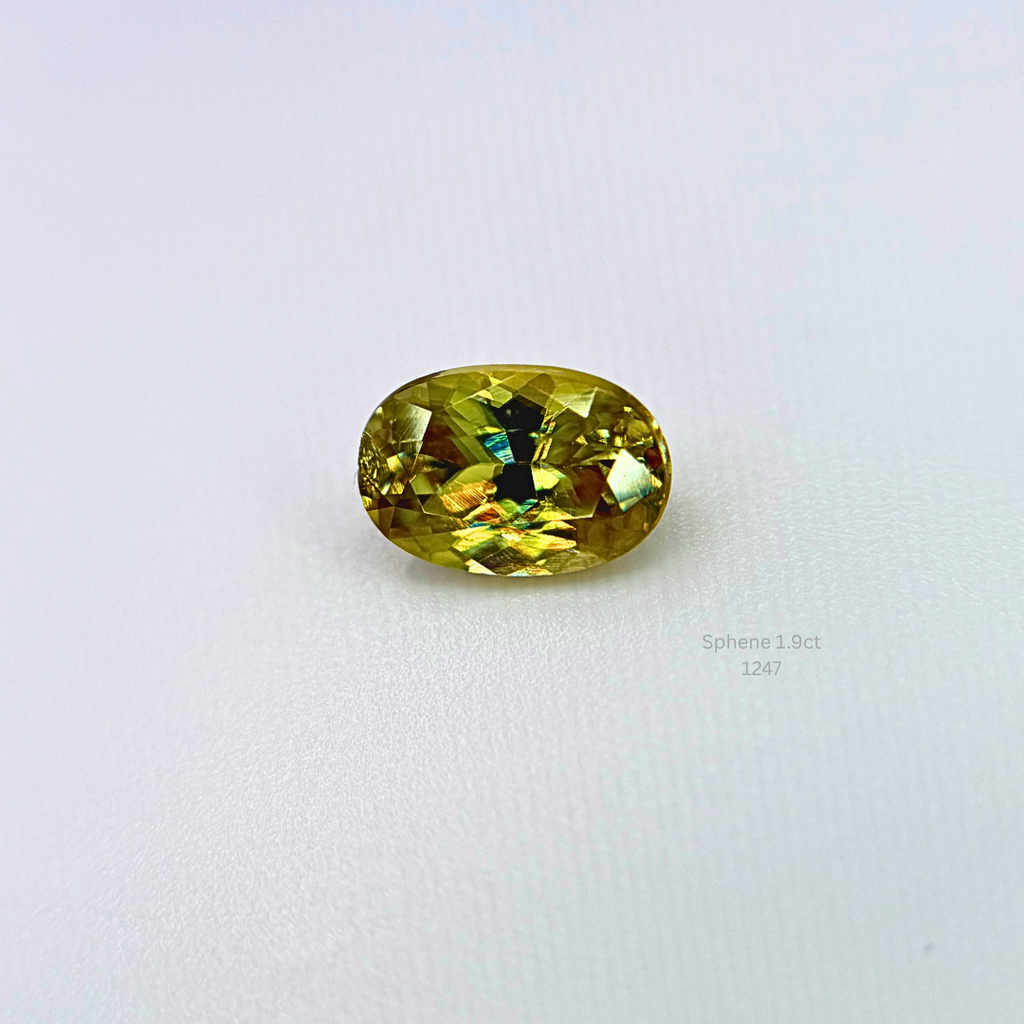 Natural Sphene 1.90 Ct Oval Cut