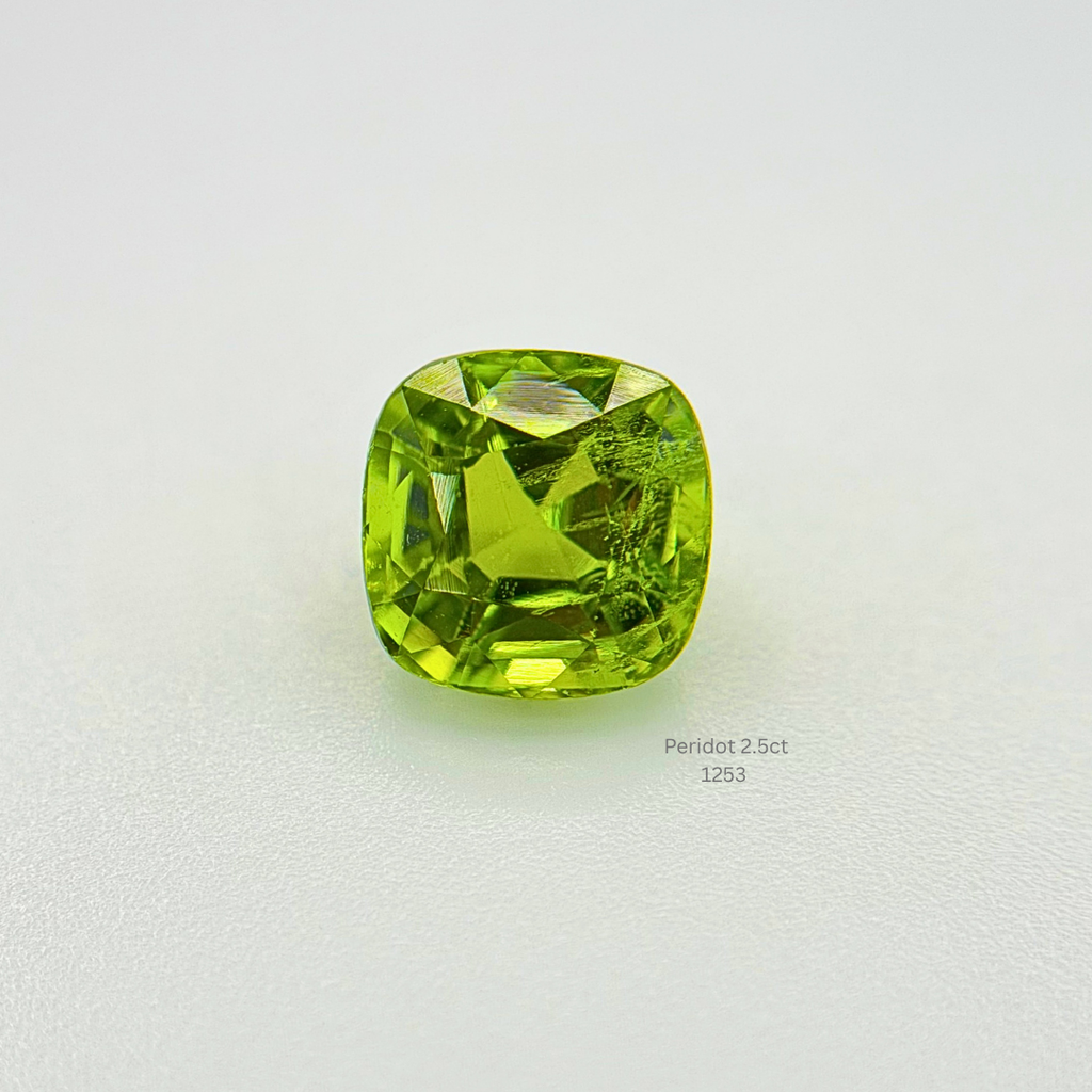 Natural Peridot 2.50 Ct Cushion Cut