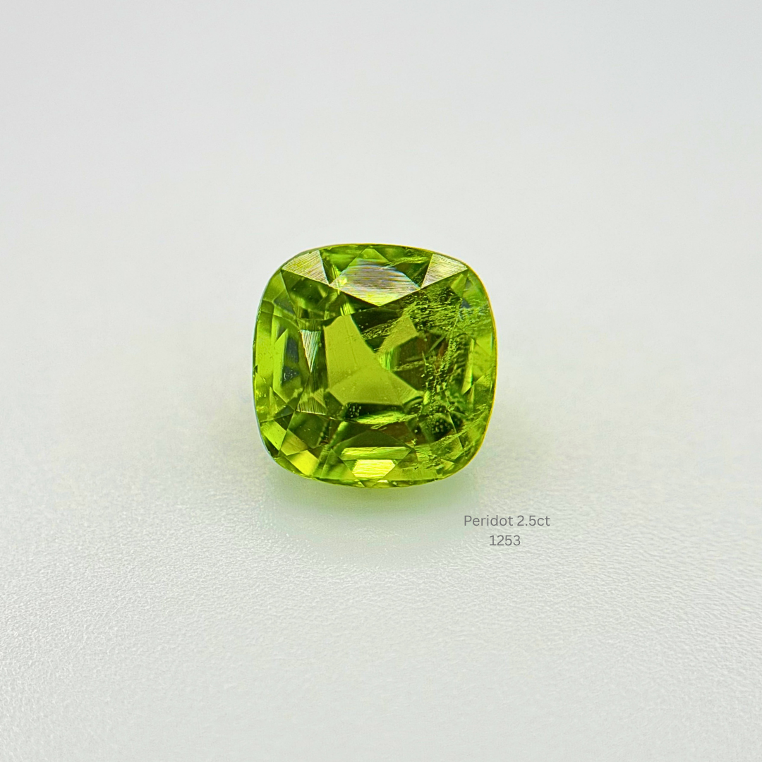 Natural Peridot 2.50 Ct Cushion Cut