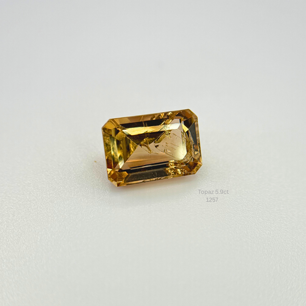 Natural 5.90 Carat Champagne Topaz Emerald Cut Loose Gemstone