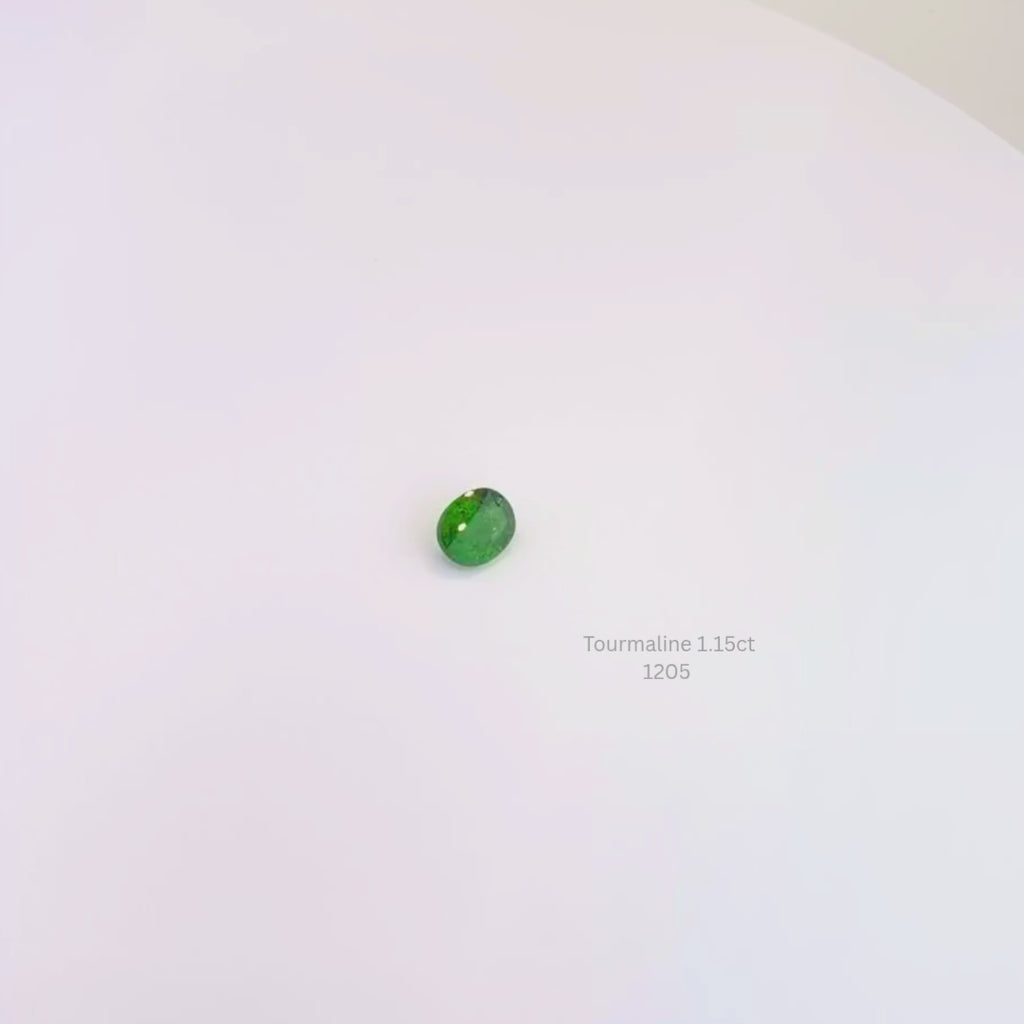 Natural Green Tourmaline 1.15 Ct Oval Cut Loose Gemstone